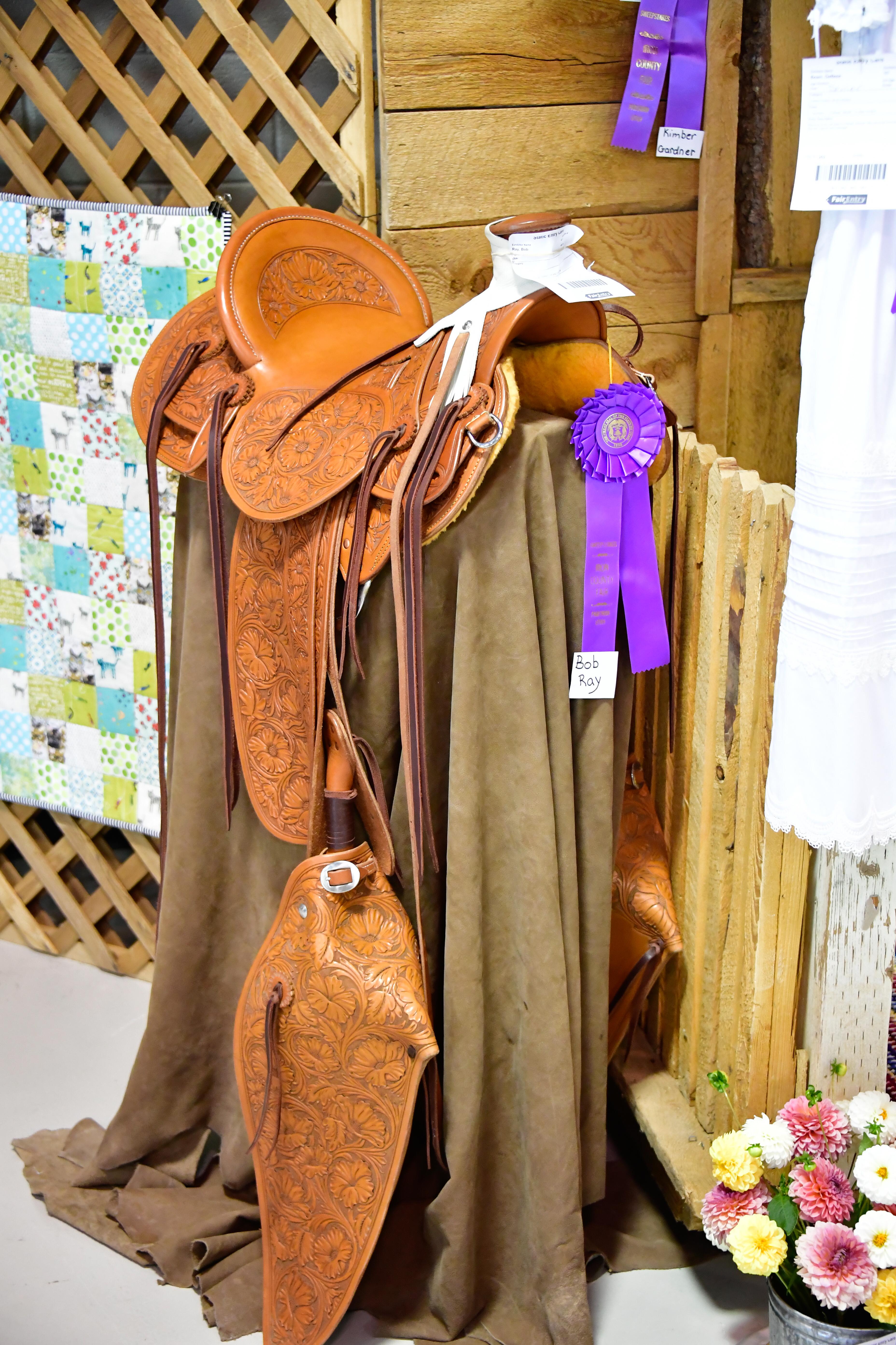 Saddle