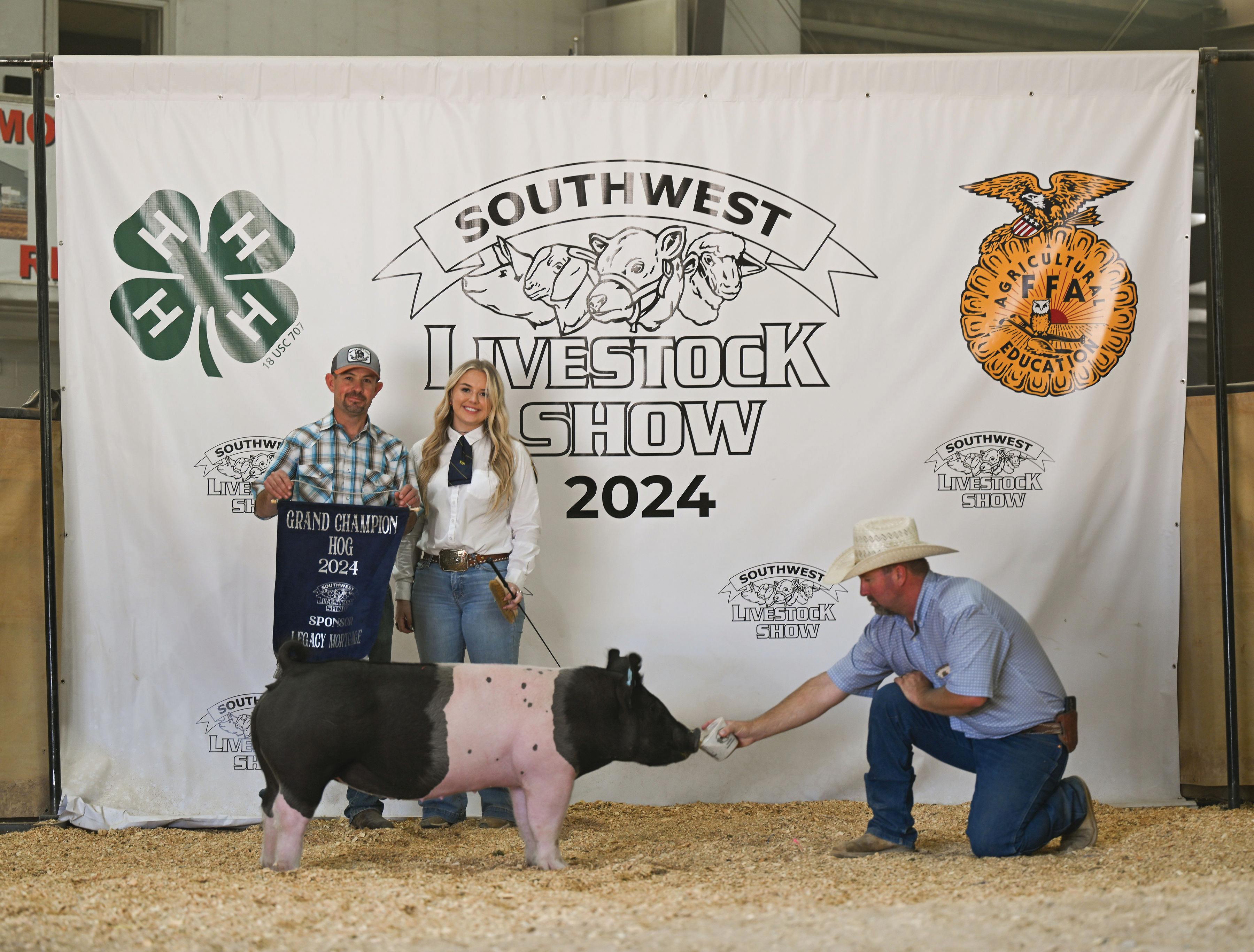 Champion Hog